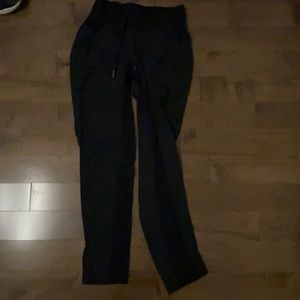 Size 2 lululemon studio pants length 25in